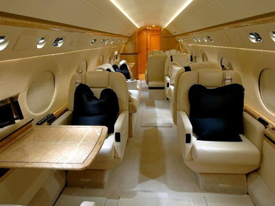 private-jet-charter-Gulfstream_G5_Interior